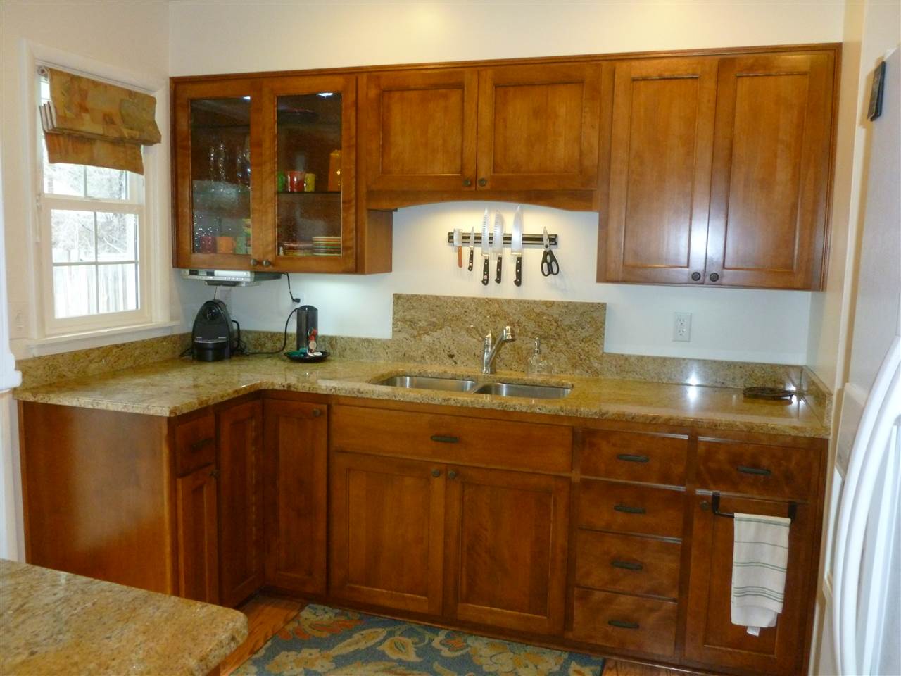 3324 E 19th - Photo 3