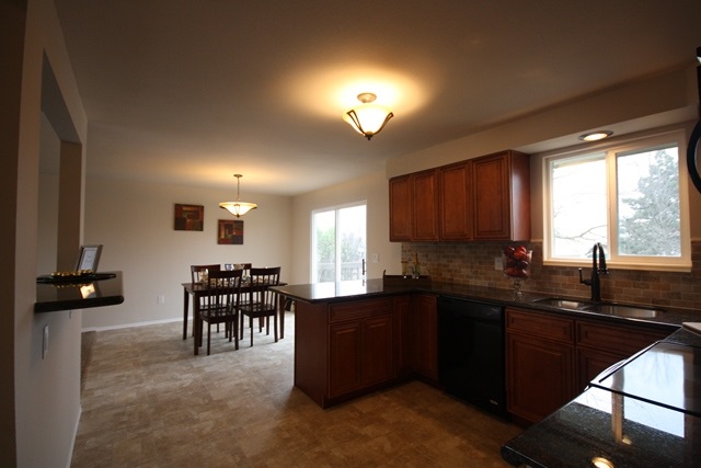2010 N Sunderland Rd - Photo 6