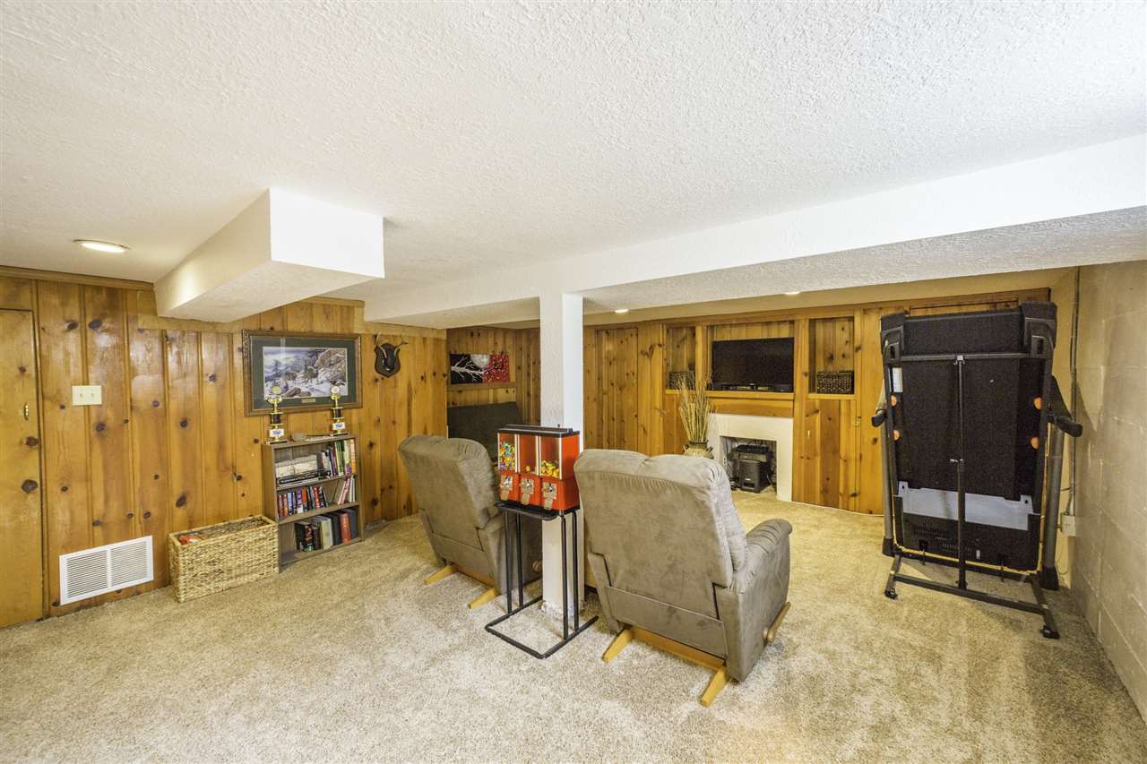 5217 N Oak St - Photo 12