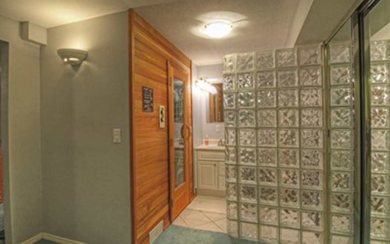 8913 N Kensington Dr - Photo 16