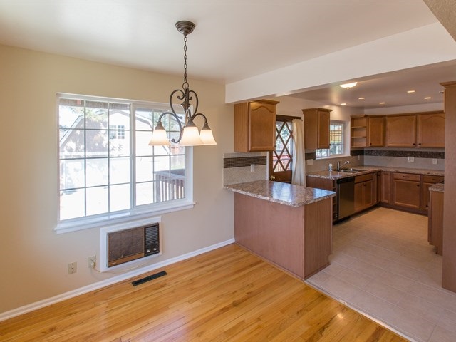 3414 W Olympic Pl - Photo 6