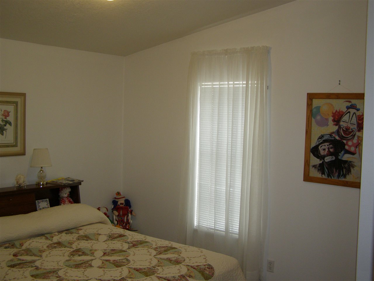 6805 N Crestline St - Photo 8