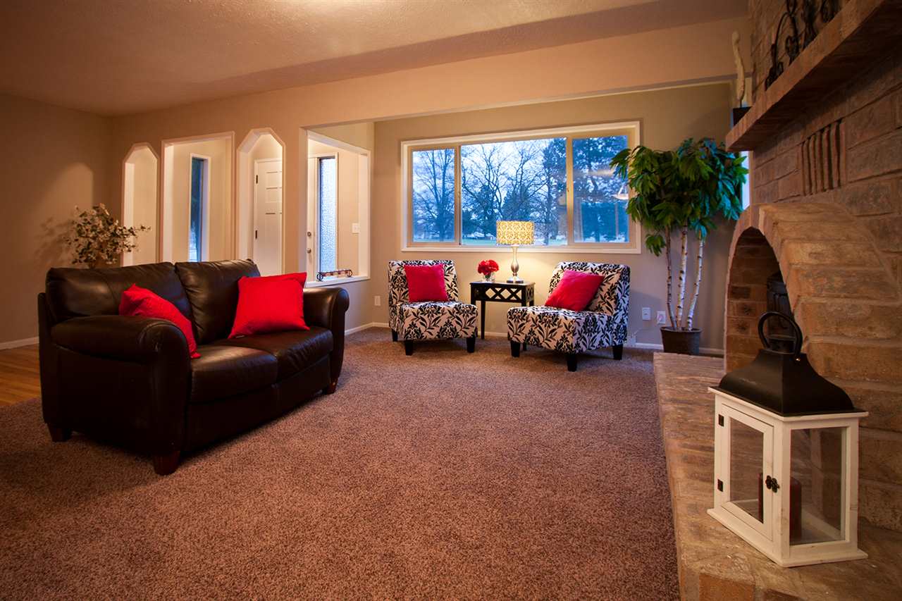 818 E Joseph Ave - Photo 3