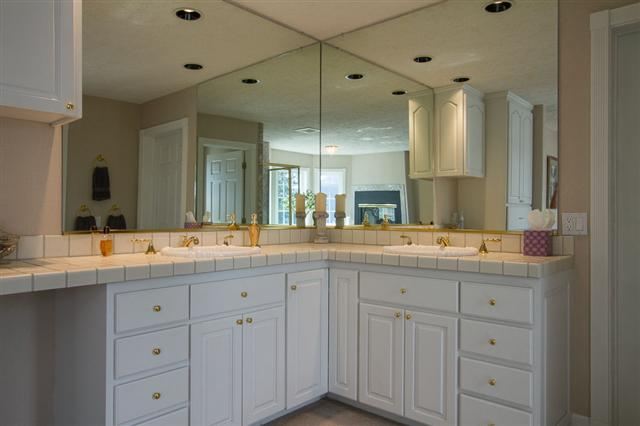 932 E 10th Ave - Photo 12