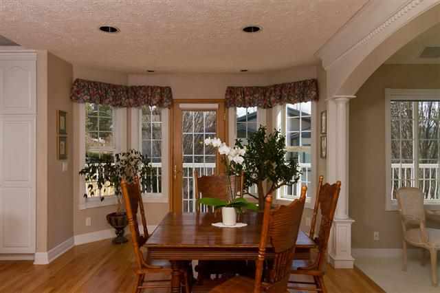932 E 10th Ave - Photo 8