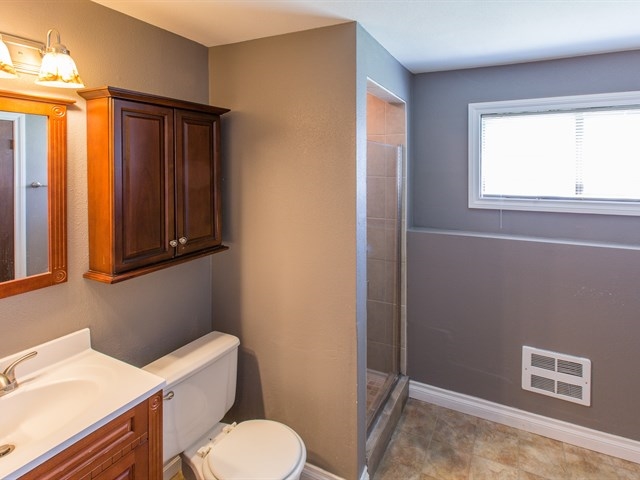 505 E Parkhill Dr - Photo 17