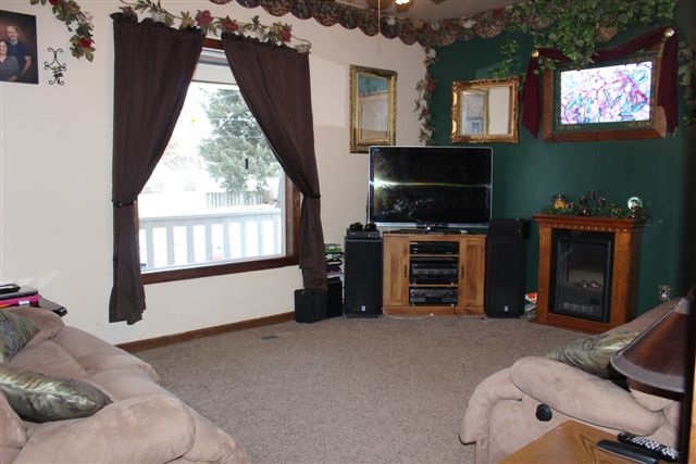 1614 E 11th Ave - Photo 4
