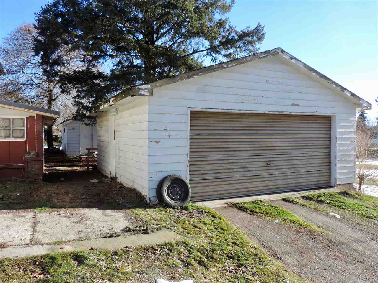 8702 E Valleyway Ave - Photo 16