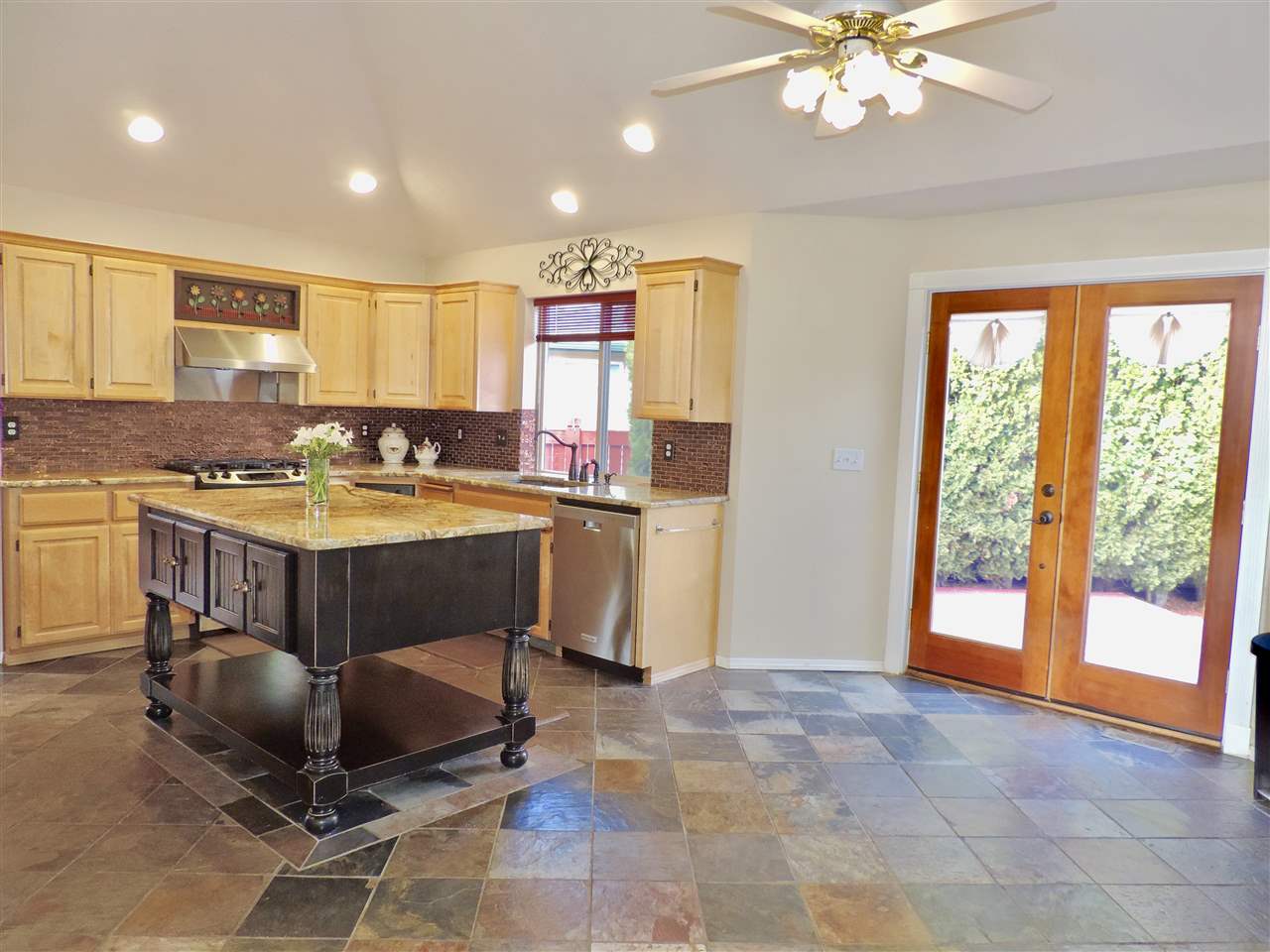 804 N Fairway Ct - Photo 5
