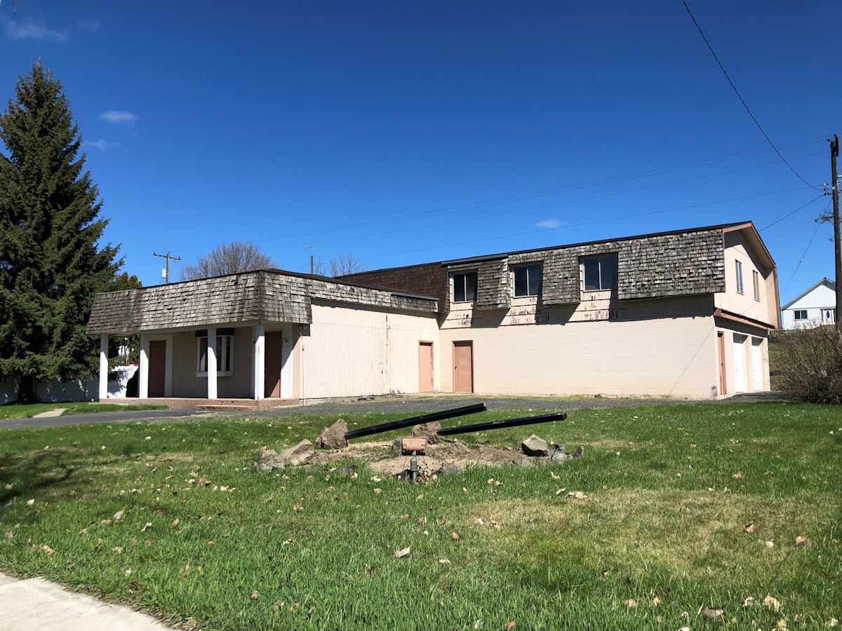 203 W Main Ave - Photo 2