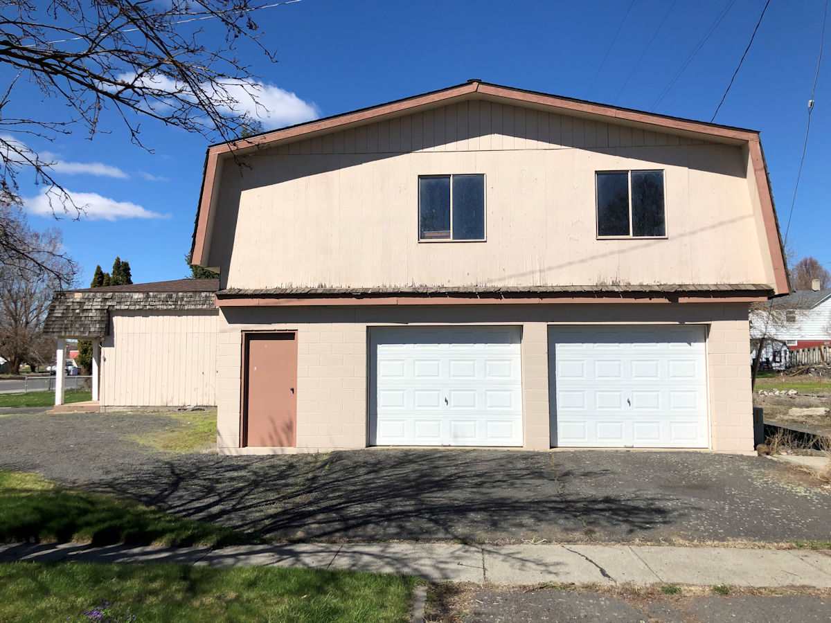 203 W Main Ave - Photo 3