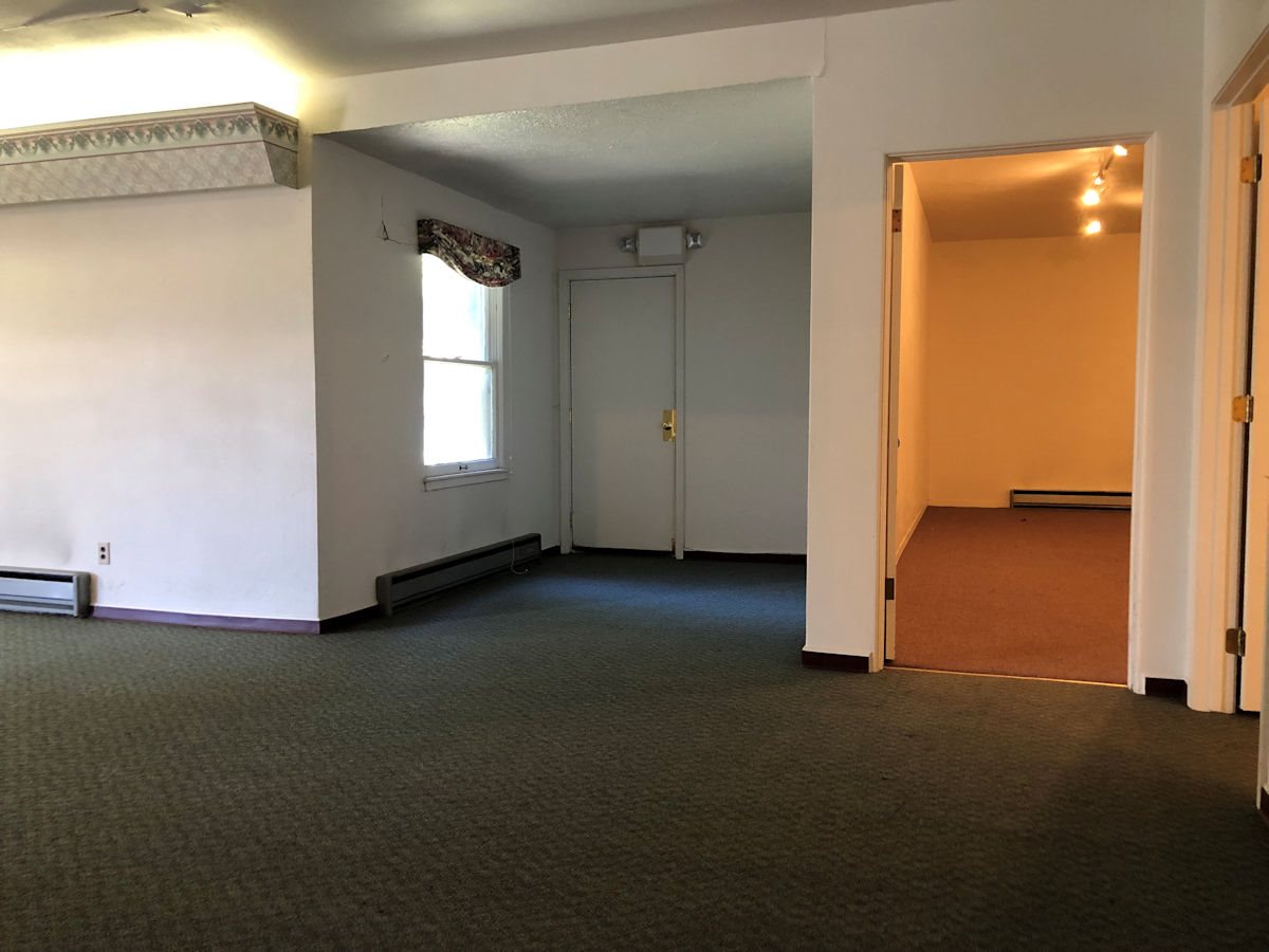 203 W Main Ave - Photo 9