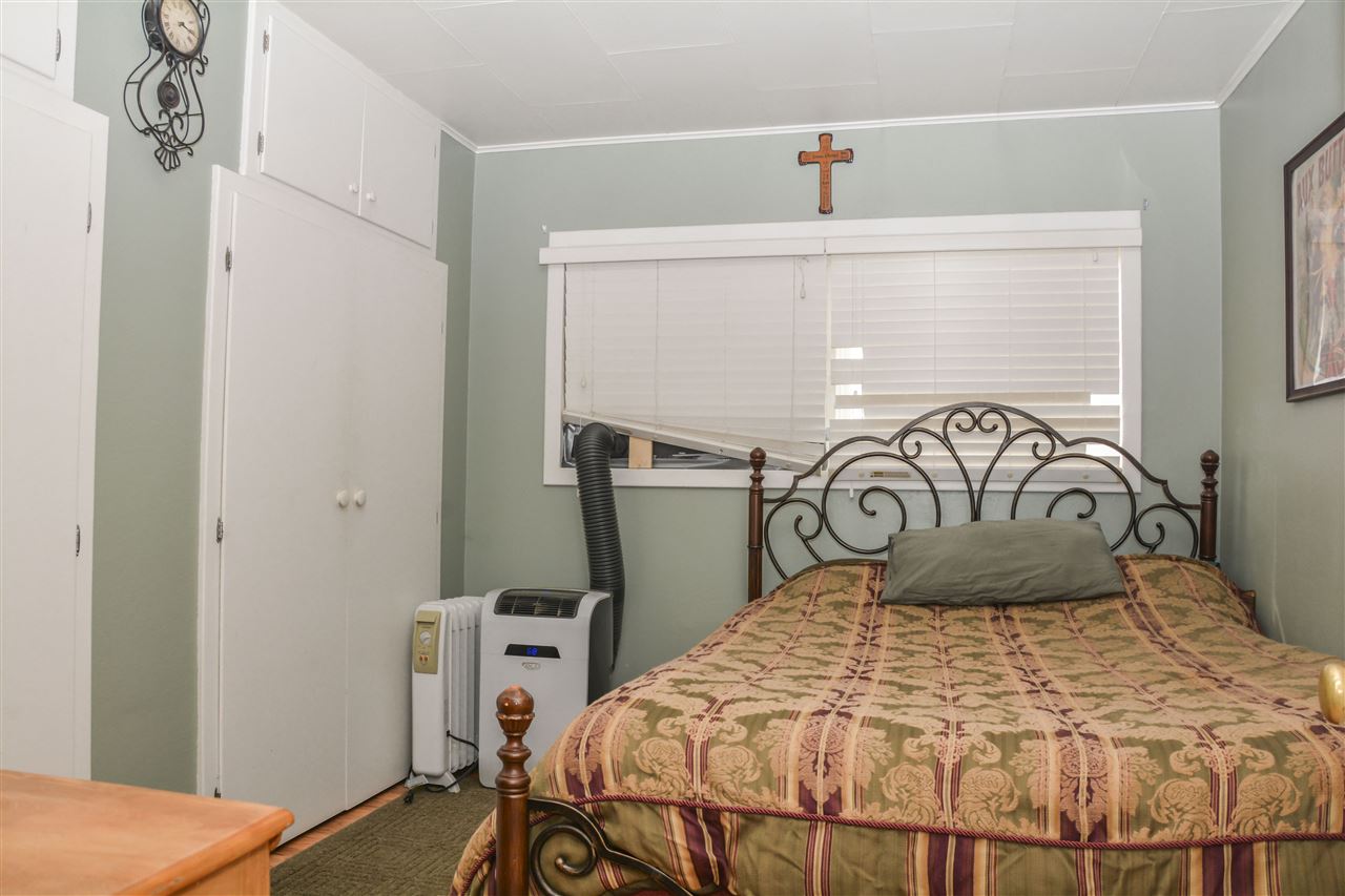 4 SW College Ave - Photo 16