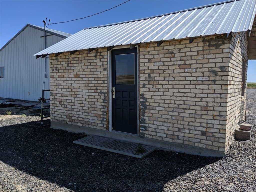 178 N Neilson Rd - Photo 17