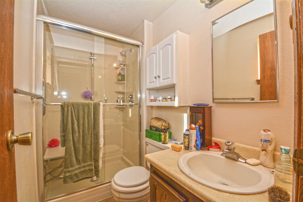 207 Marshall St - Photo 13
