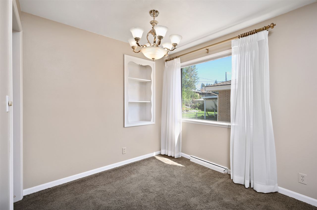 5734 N Driscoll Blvd - Photo 4