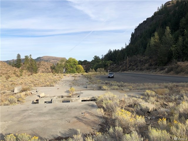 39823 N Redwine Canyon Rd - Photo 9