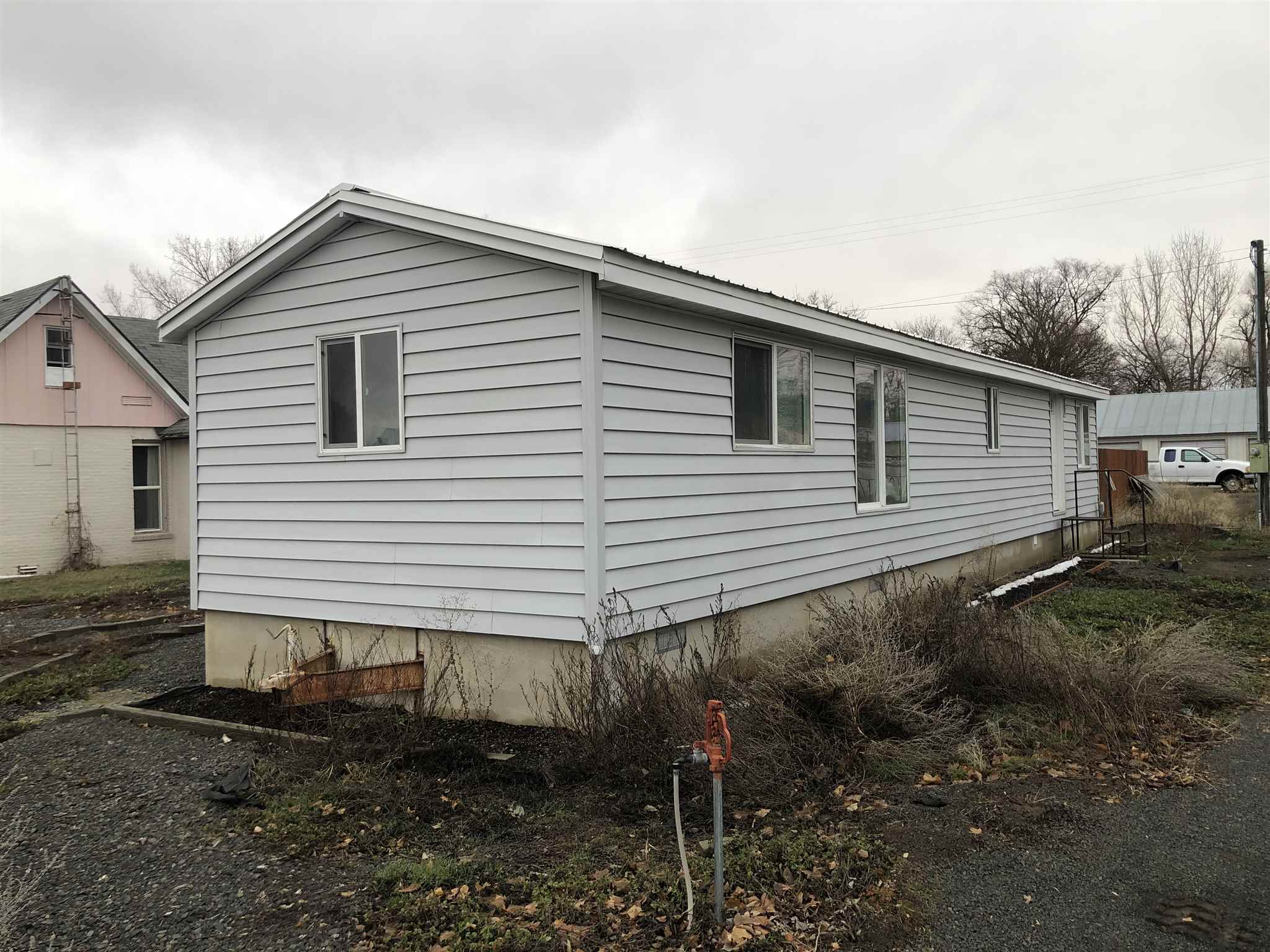 106 N 3rd St - Photo 5