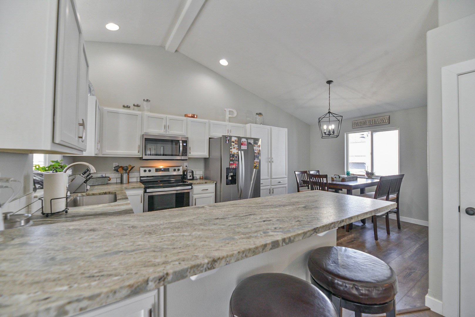 514 E Blackhawk Dr - Photo 11