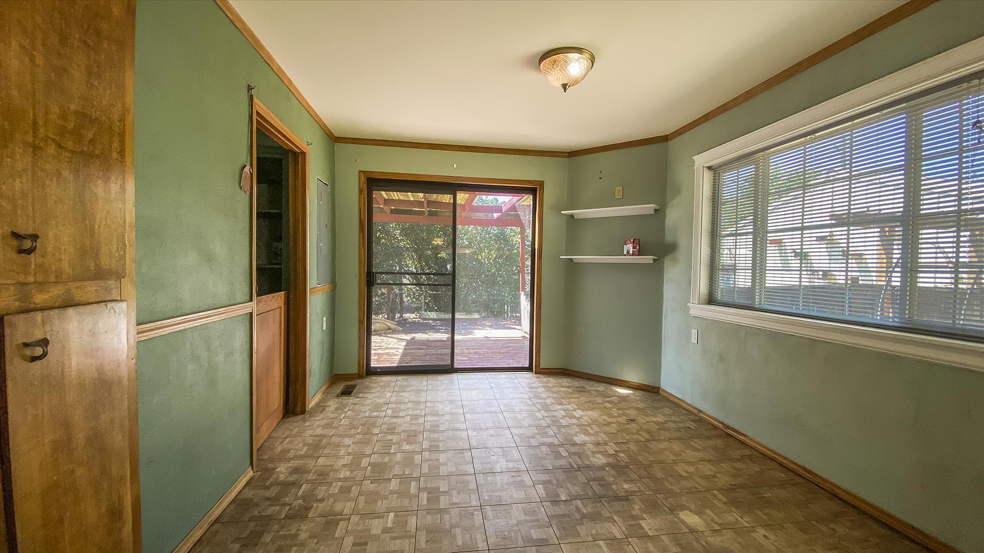 909 Main St - Photo 16