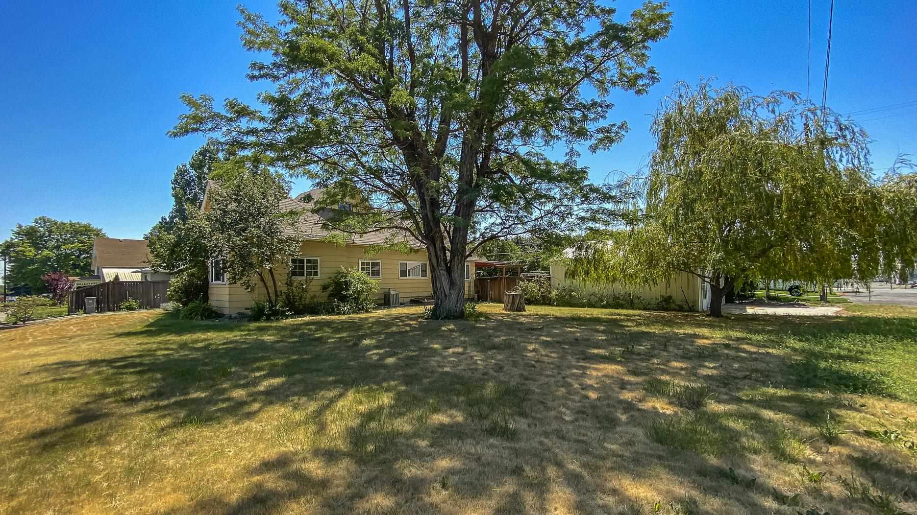 909 Main St - Photo 32