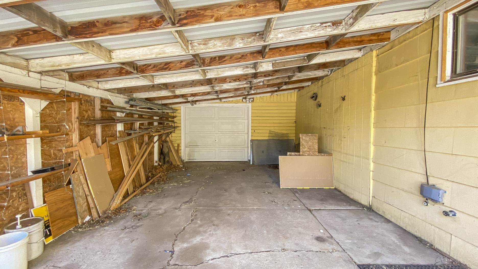 909 Main St - Photo 34