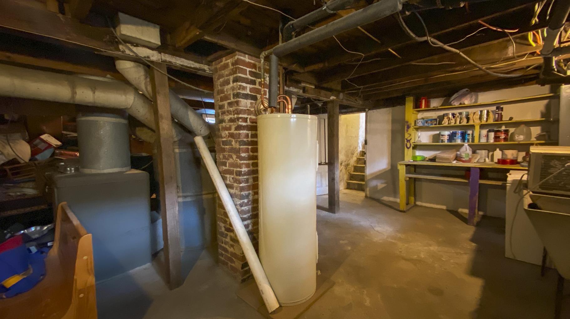 302 8th St - Photo 15