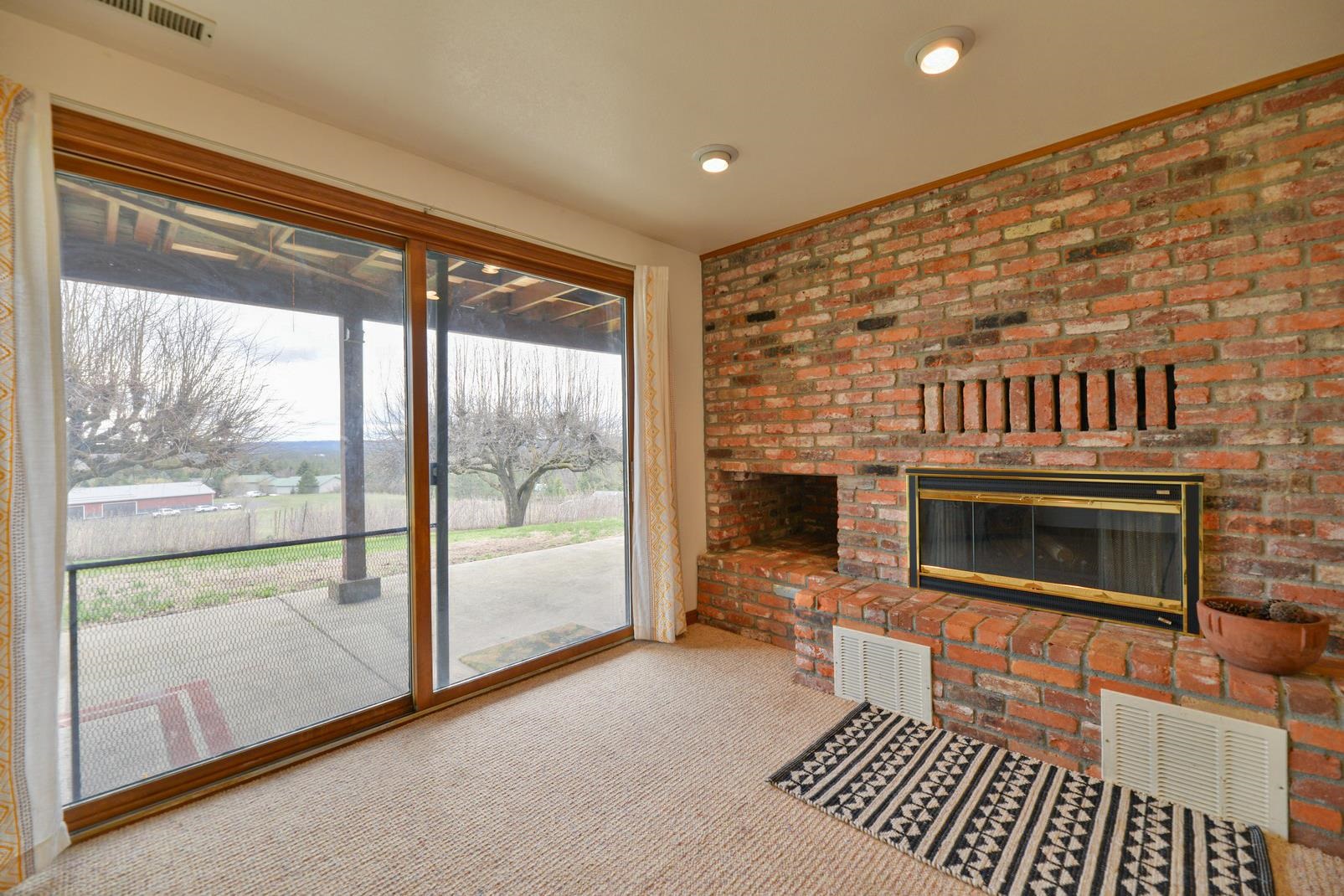 16408 N Greenbluff Rd - Photo 17