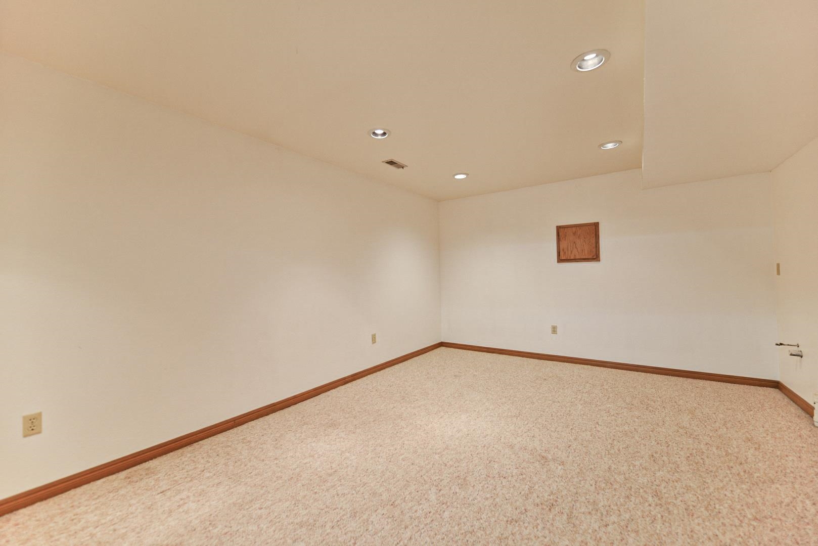 16408 N Greenbluff Rd - Photo 21