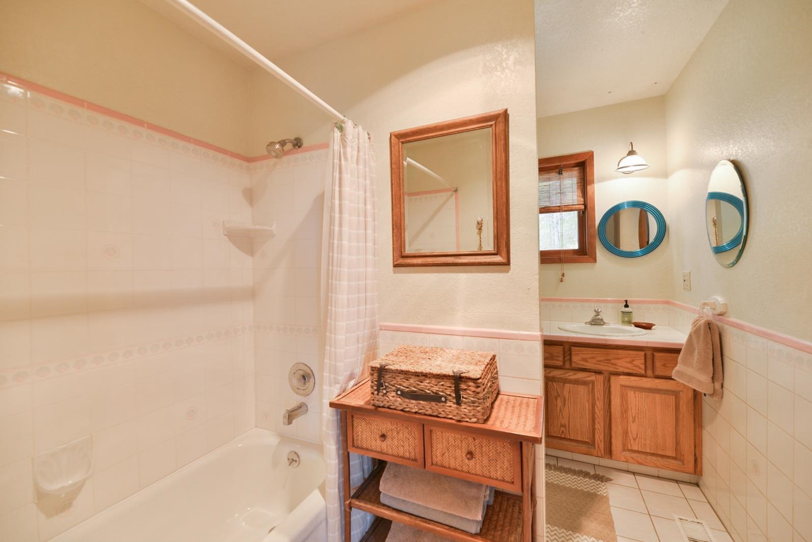 16408 N Greenbluff Rd - Photo 9