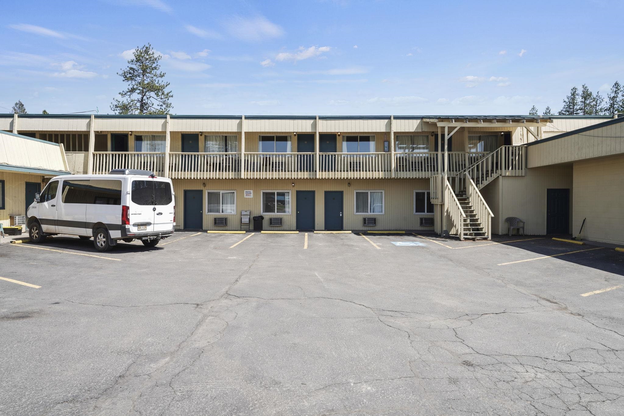 924 W Highway 2 Hwy - Photo 49