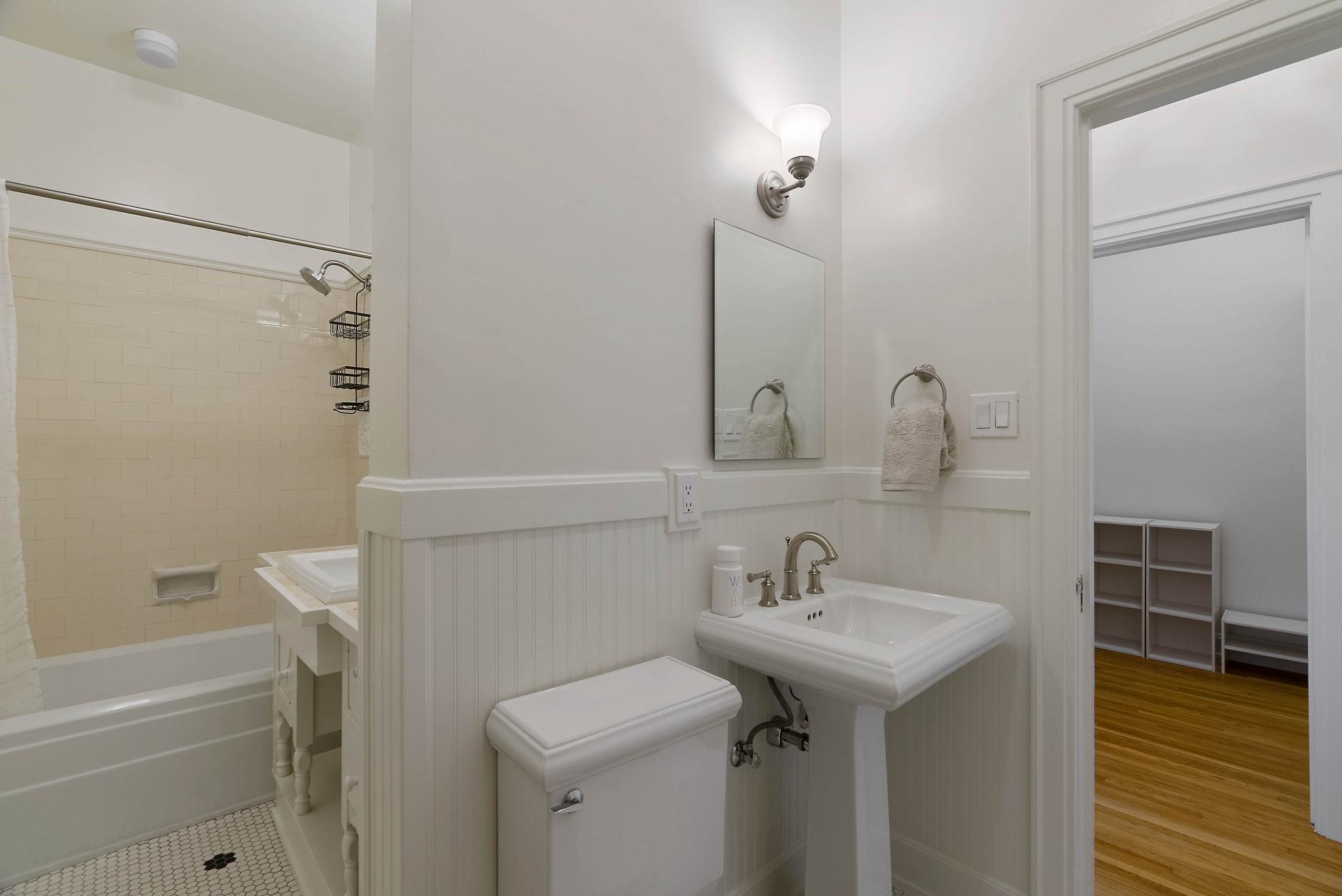 1830 W Pacific Ave - Photo 26