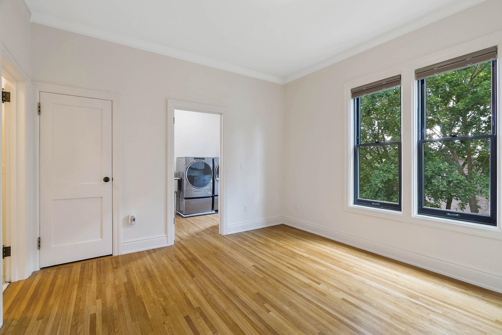 1830 W Pacific Ave - Photo 29