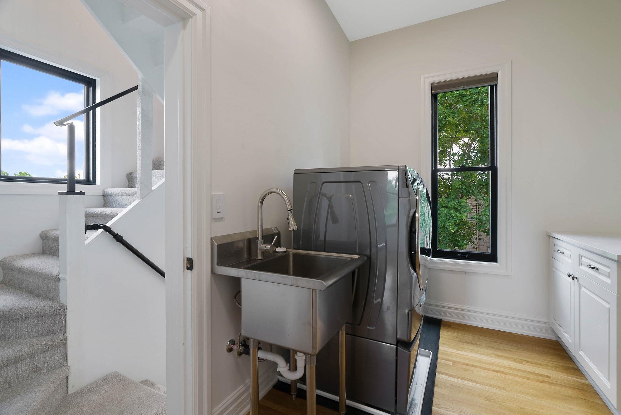 1830 W Pacific Ave - Photo 30