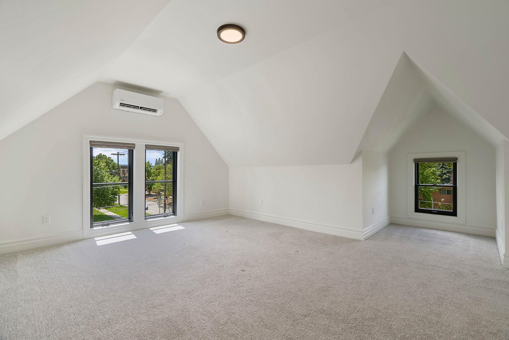 1830 W Pacific Ave - Photo 34