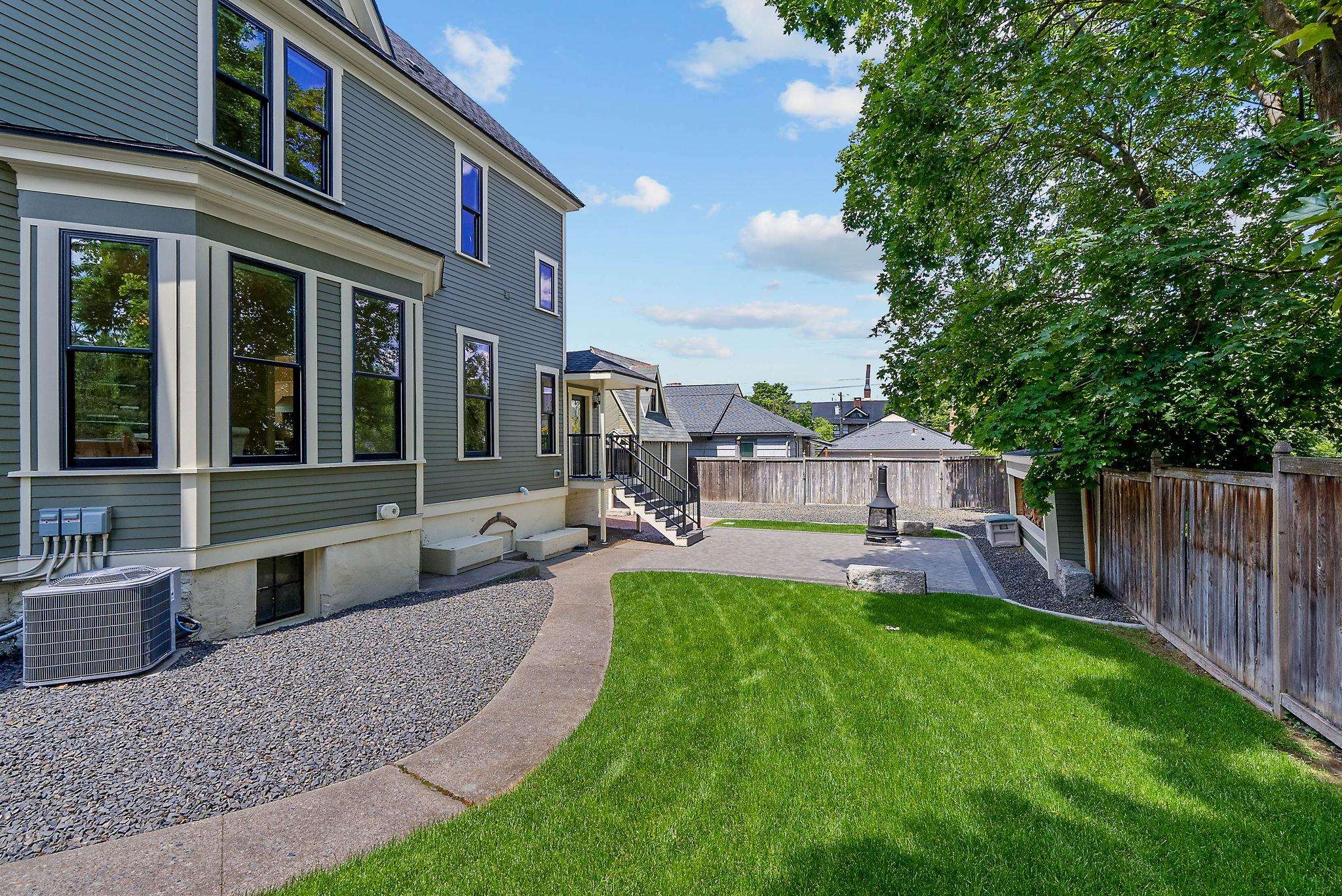 1830 W Pacific Ave - Photo 42