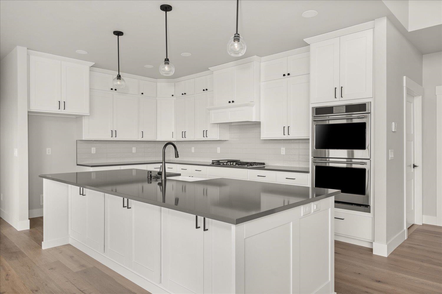 21200 N DIVISION Rd - Photo 5