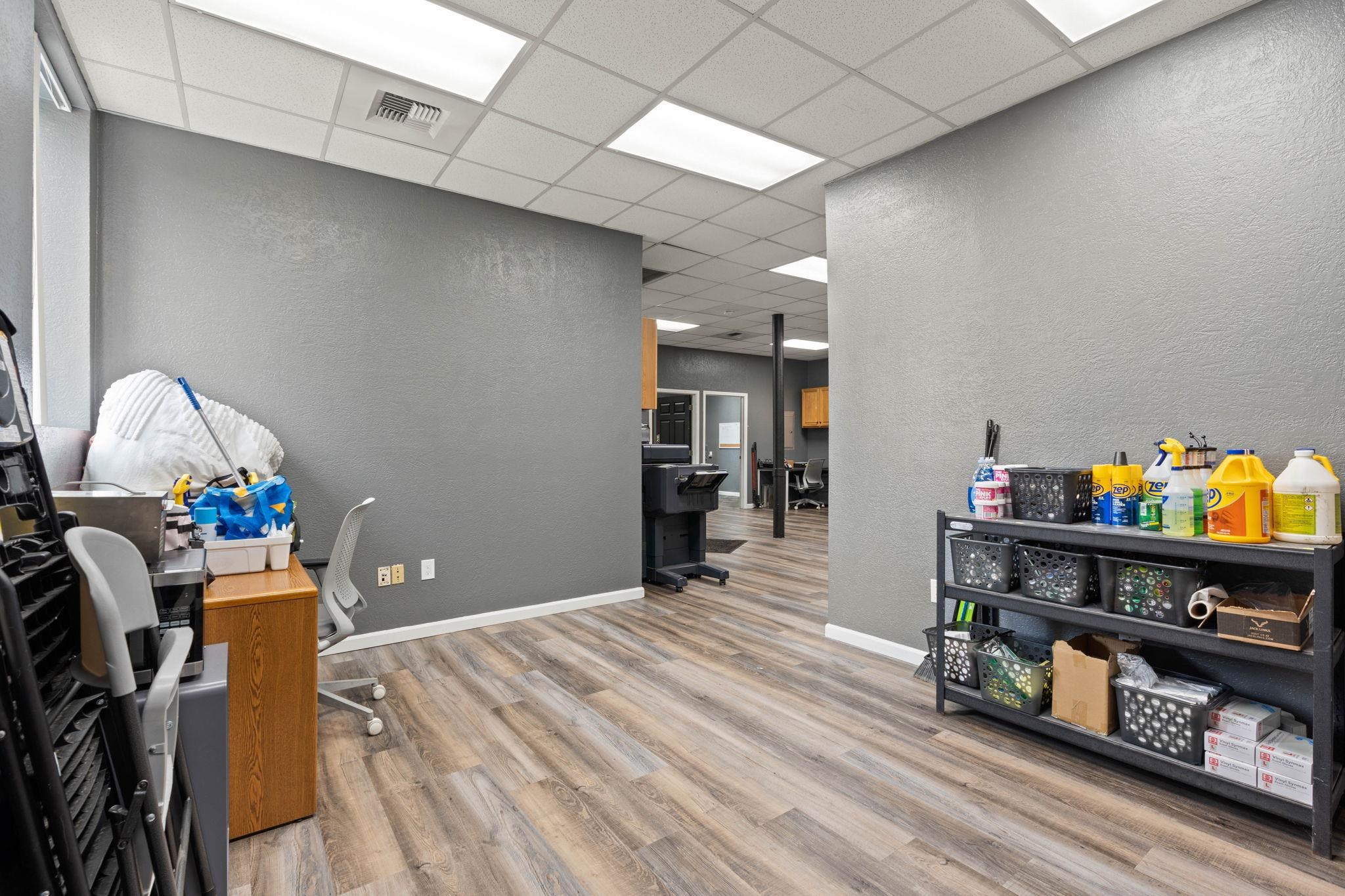 630 W Shannon Ave - Photo 12