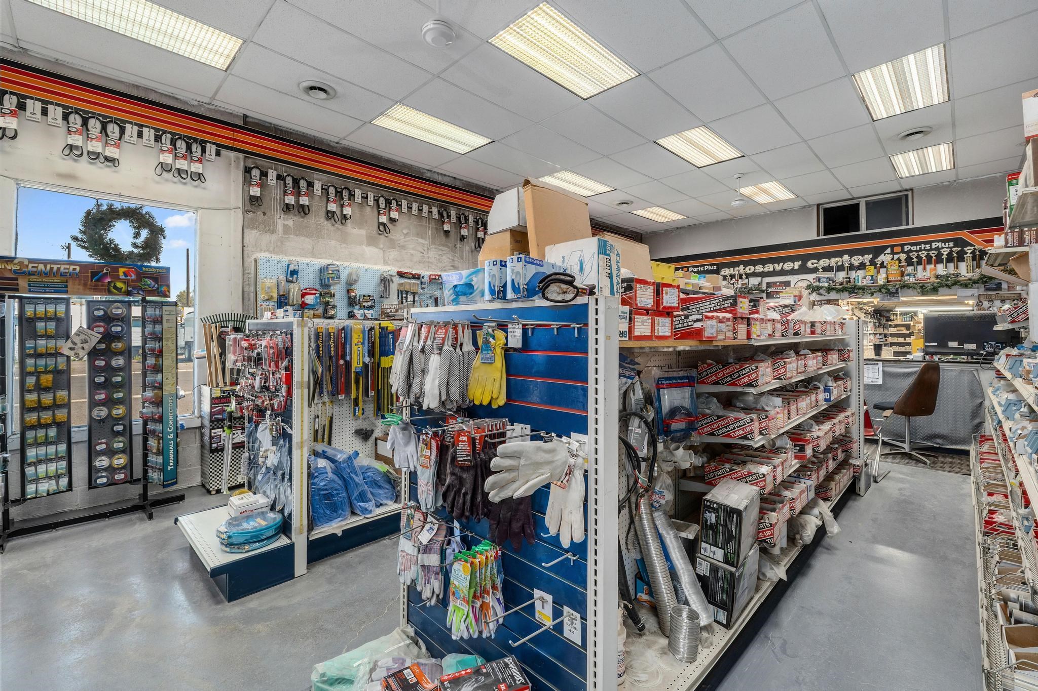502 W Main St - Photo 8