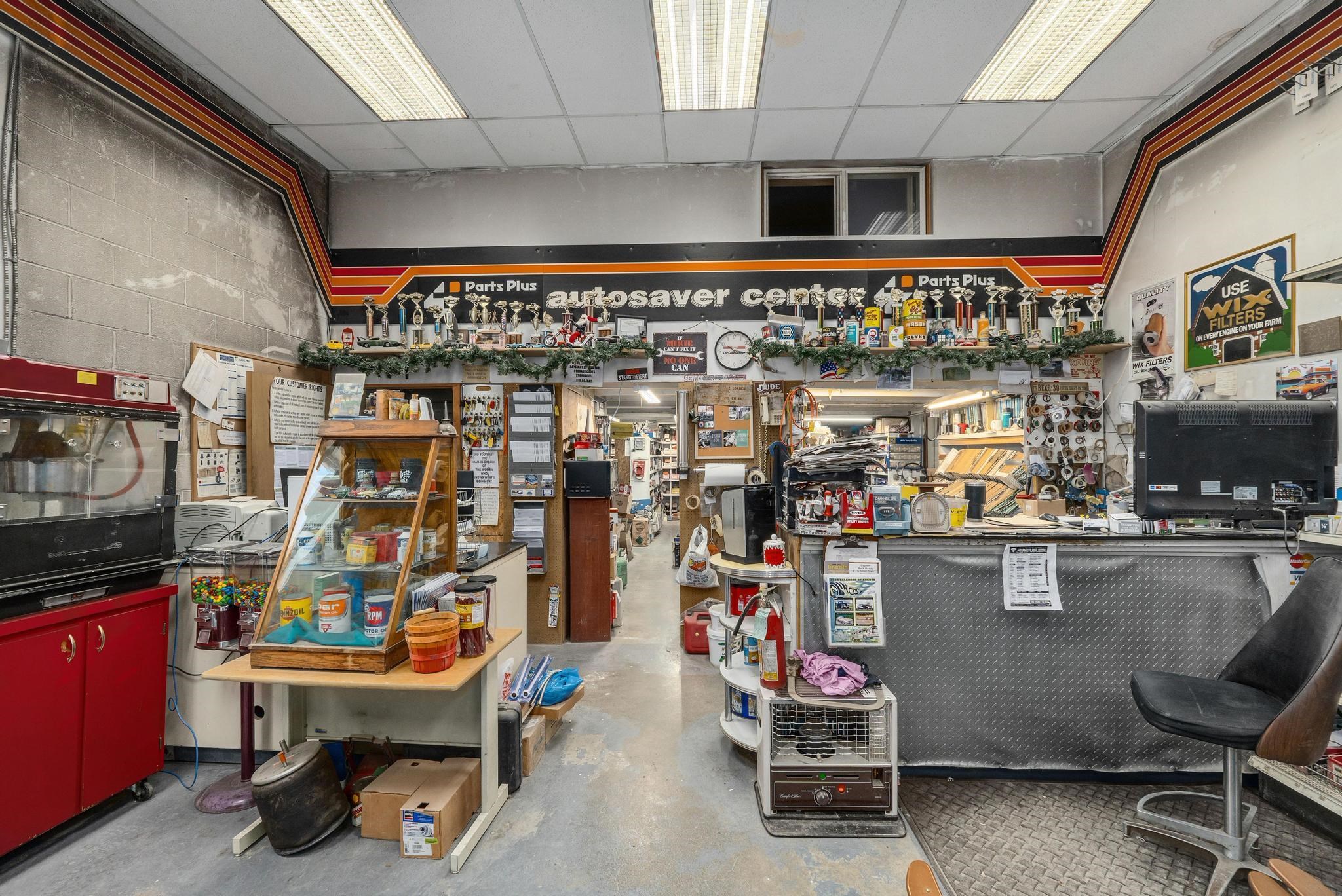 502 W Main St - Photo 10