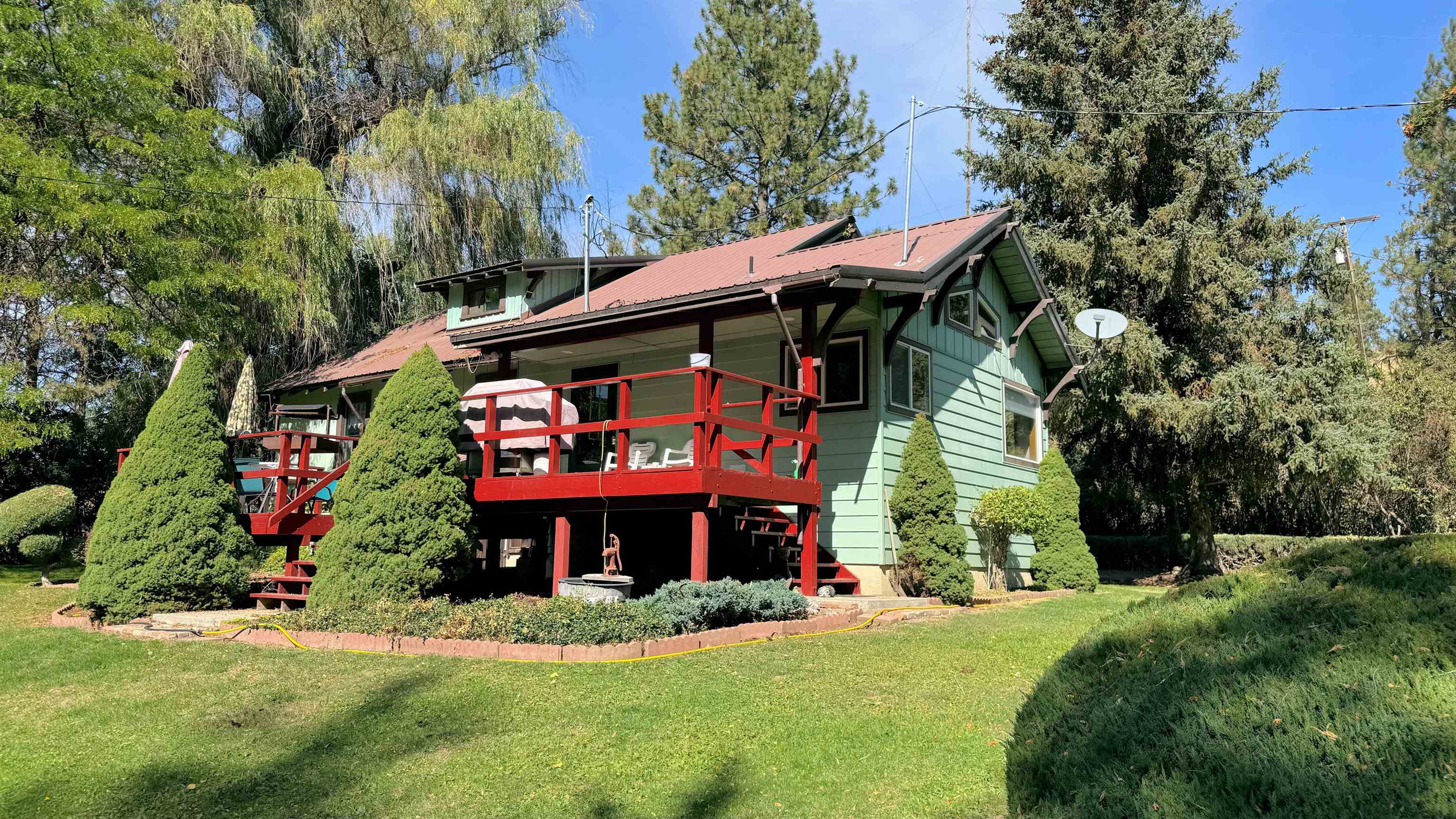 25546 E Miles/Creston Rd - Photo 2