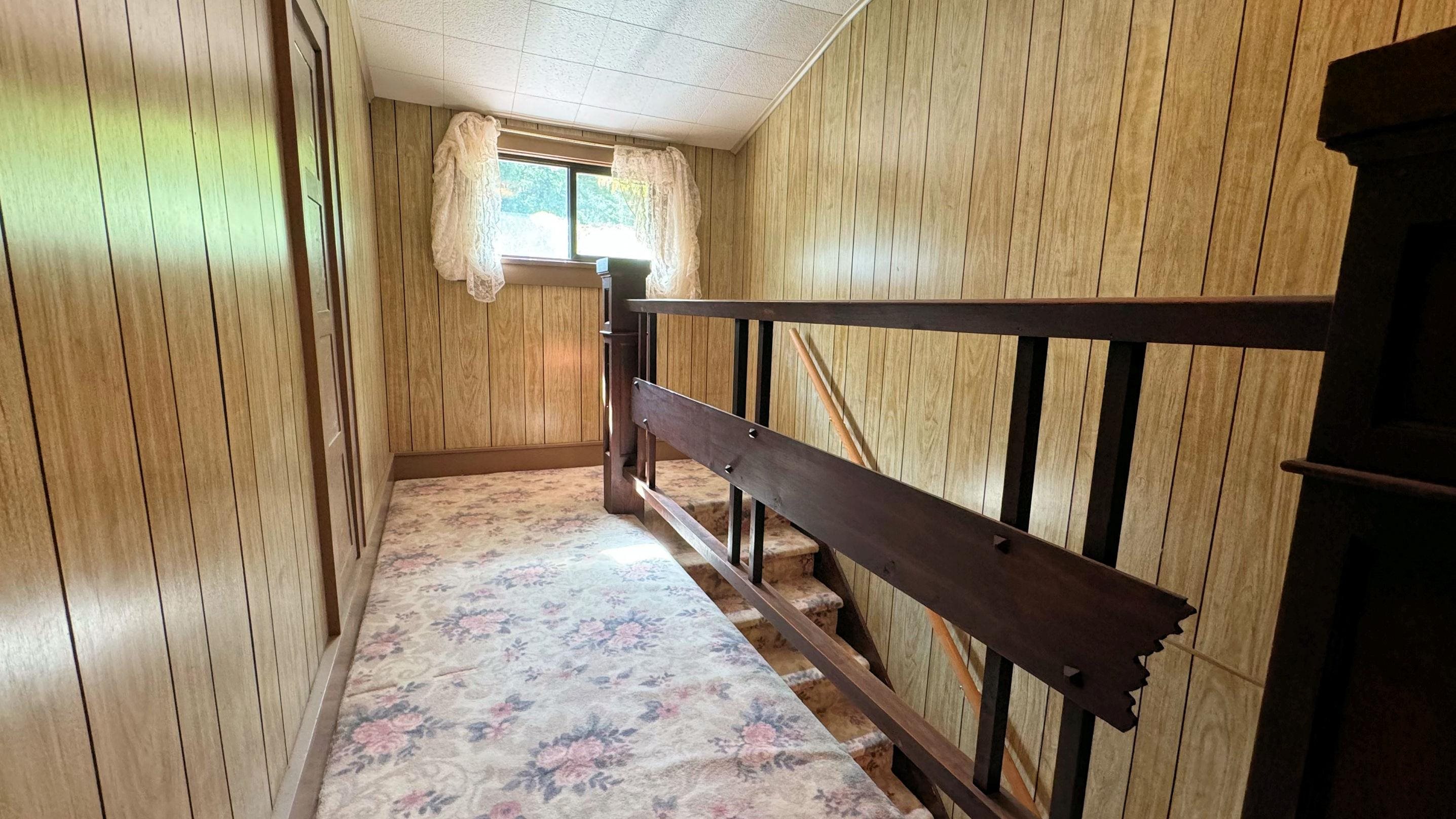 25546 E Miles/Creston Rd - Photo 31