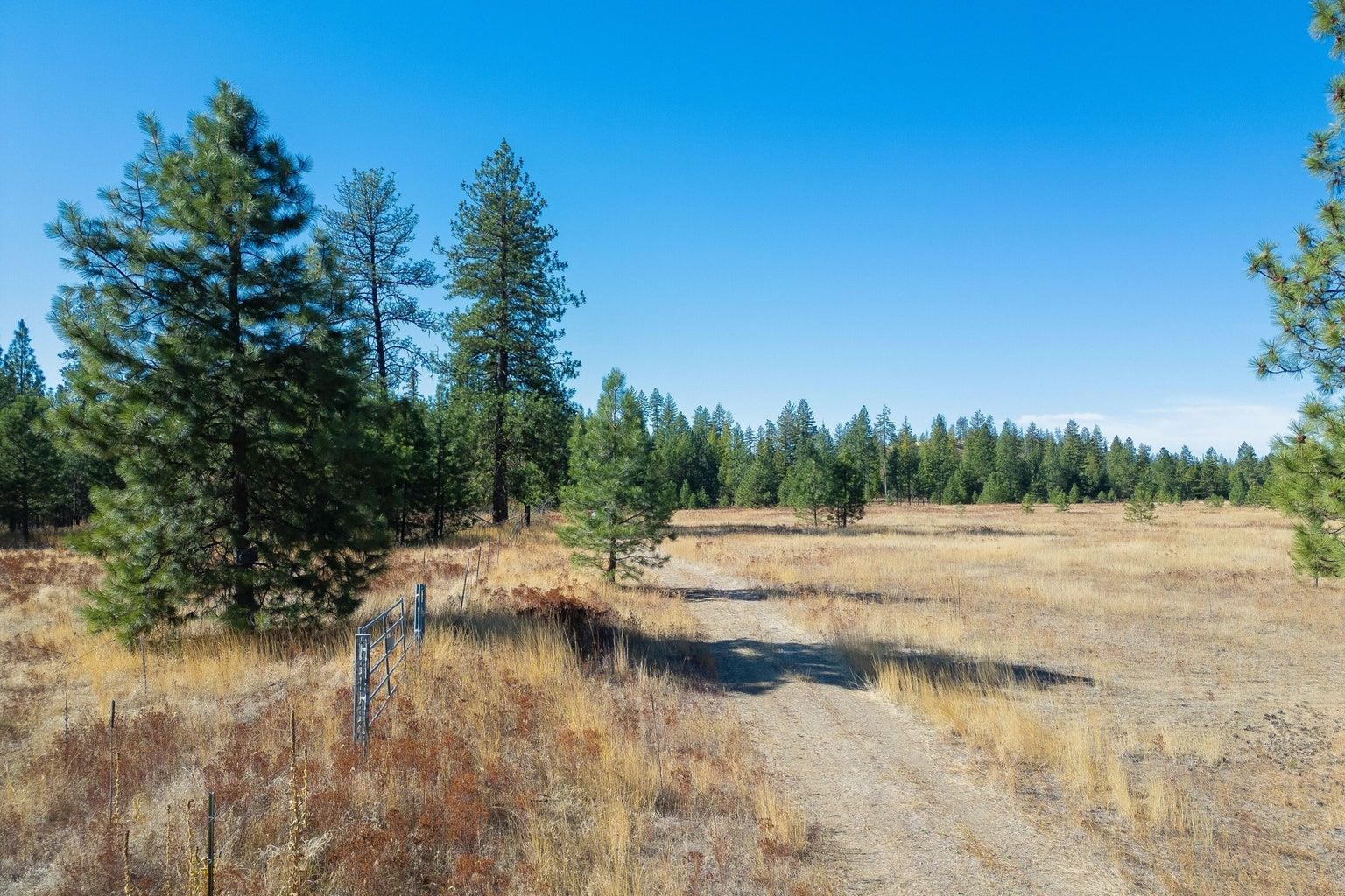 3226 Flyckt Rd - Photo 25
