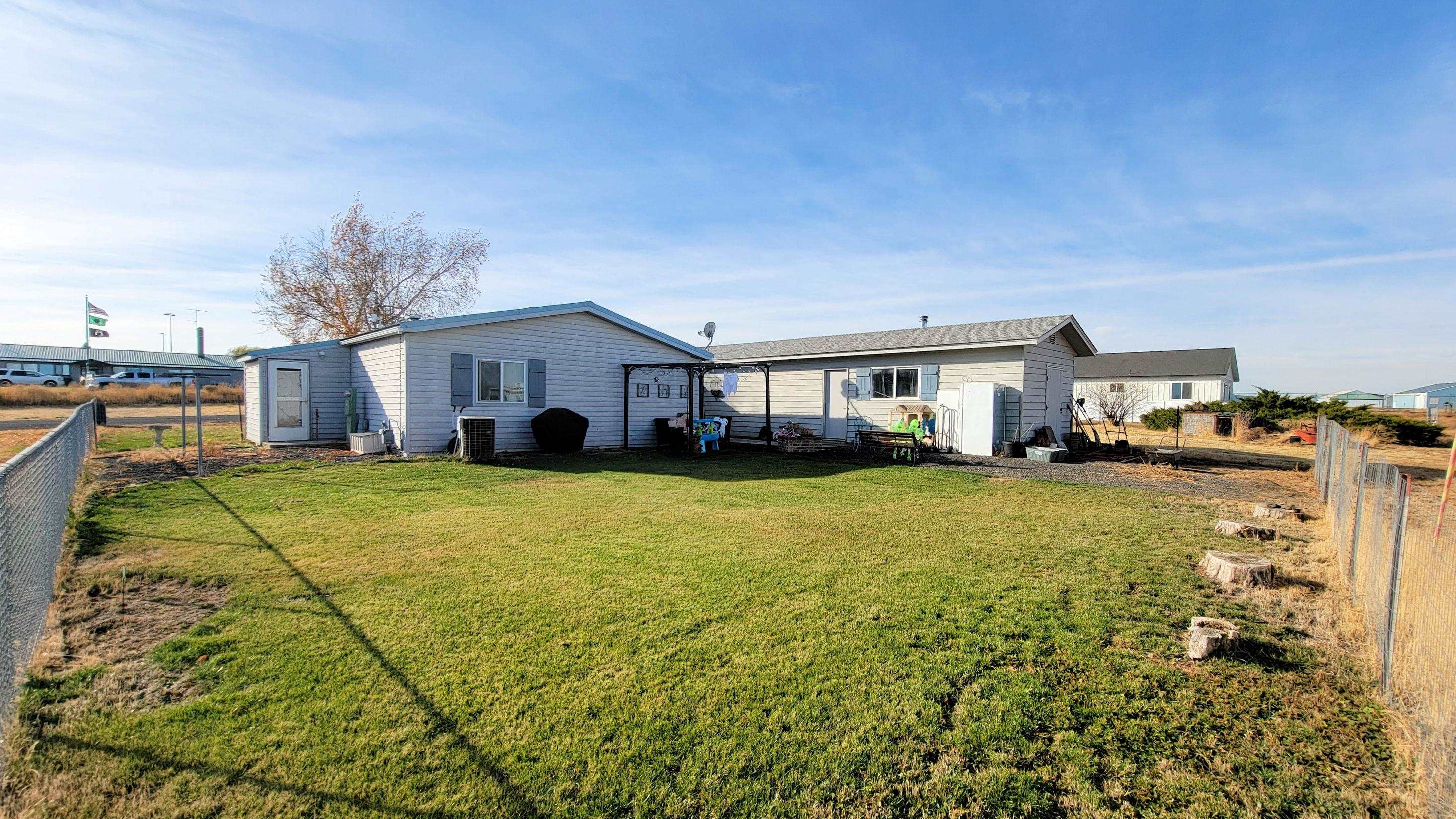 1408 Morgan St - Photo 4