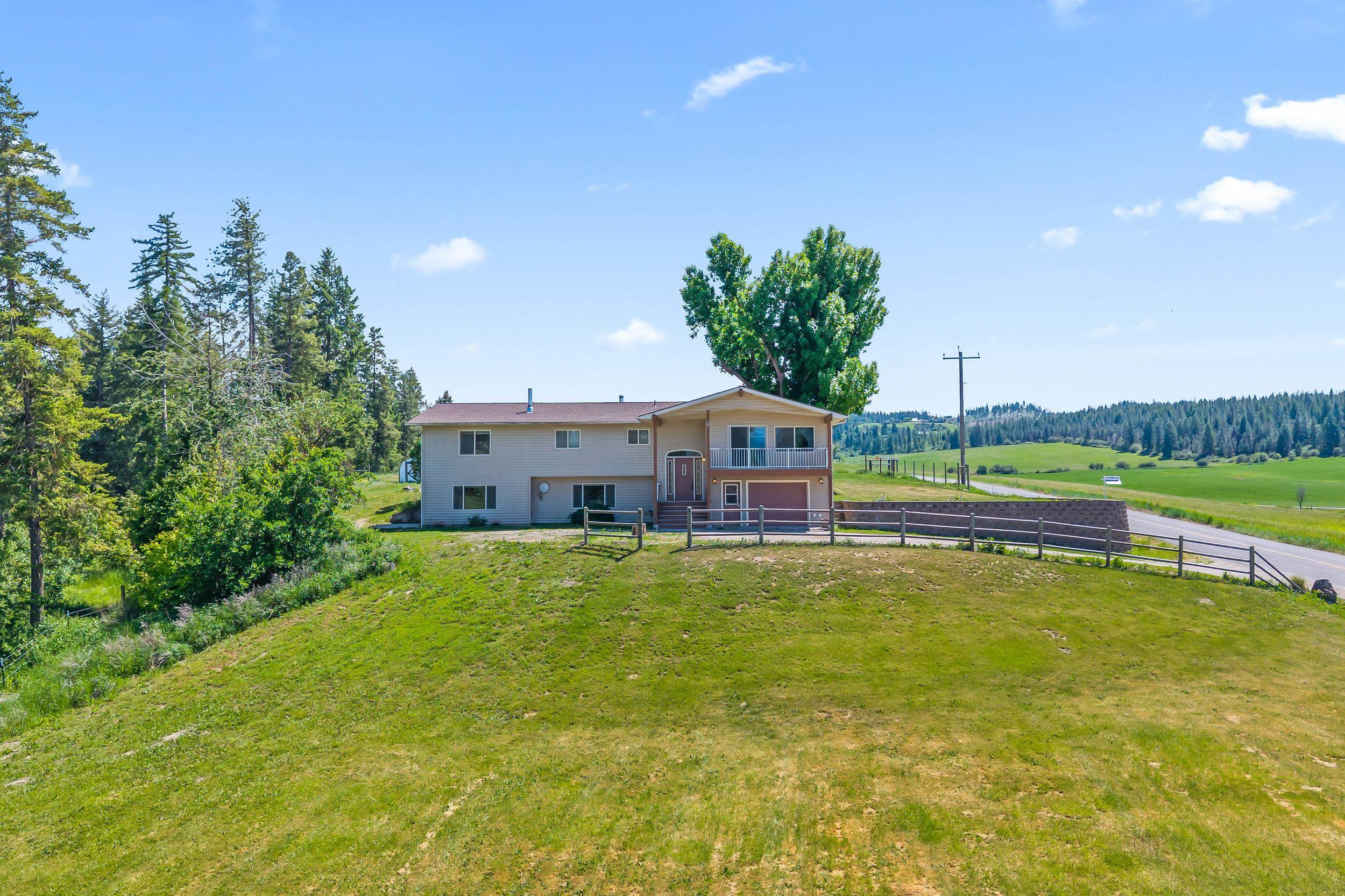 2829 Cottonwood Creek Rd - Photo 2