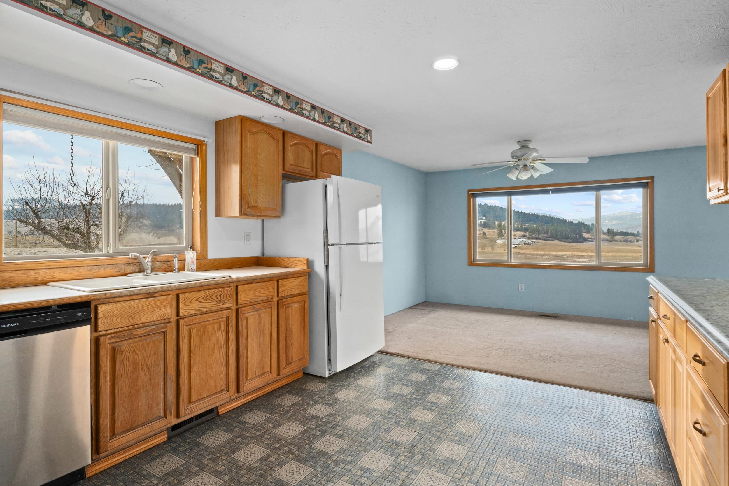 2829 Cottonwood Creek Rd - Photo 11