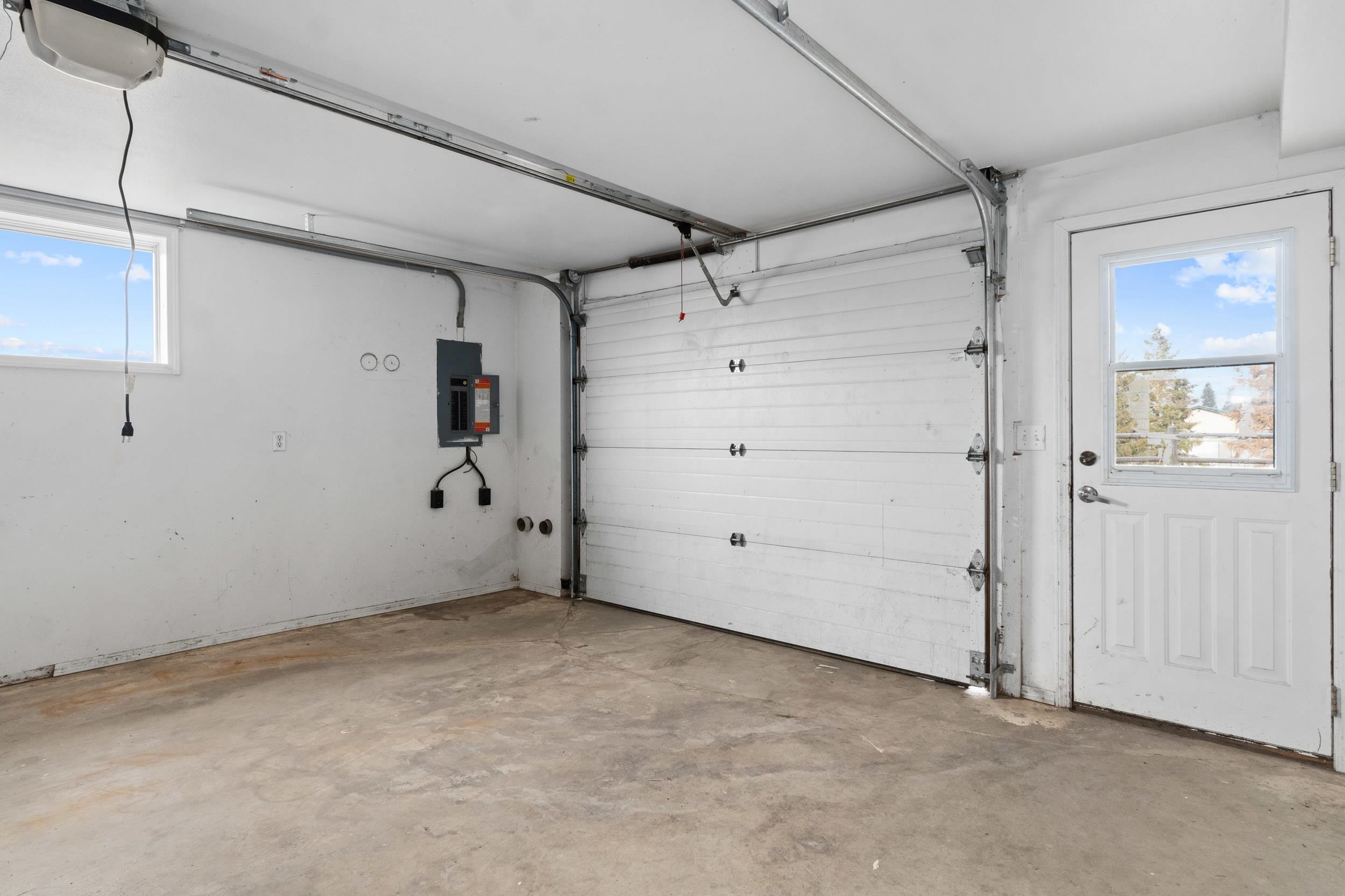 2829 Cottonwood Creek Rd - Photo 40