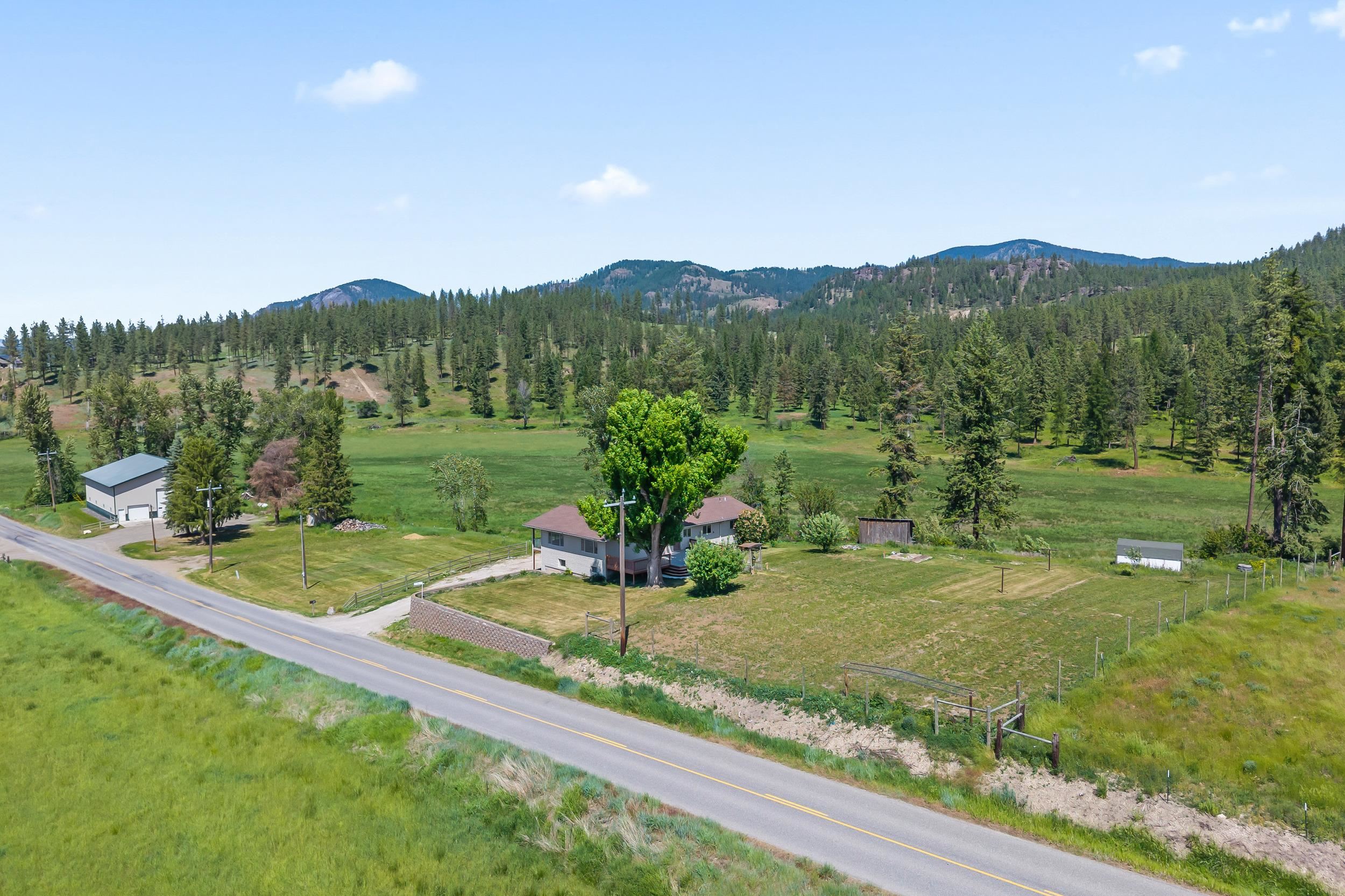 2829 Cottonwood Creek Rd - Photo 44