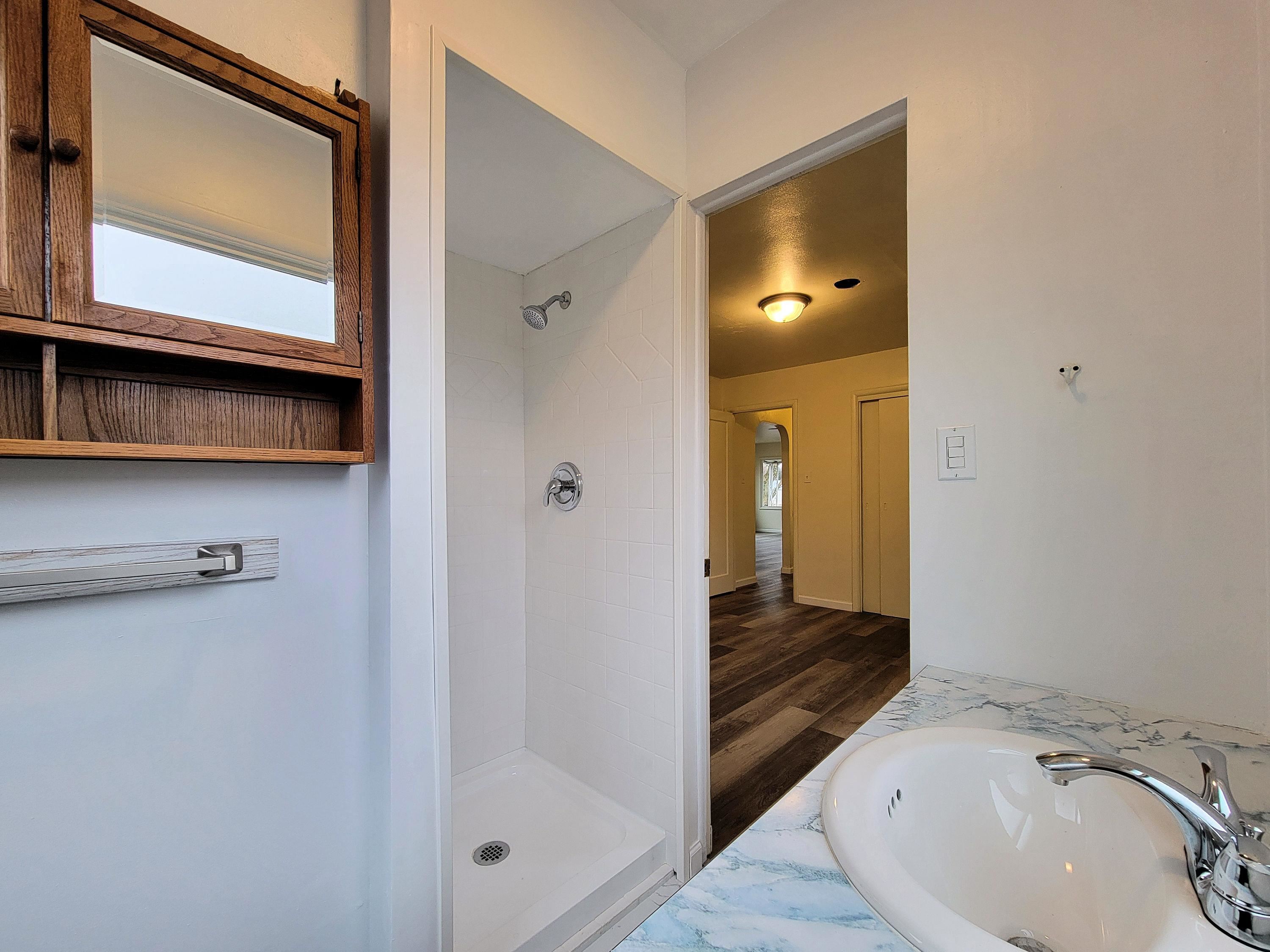 802 Logan St - Photo 14