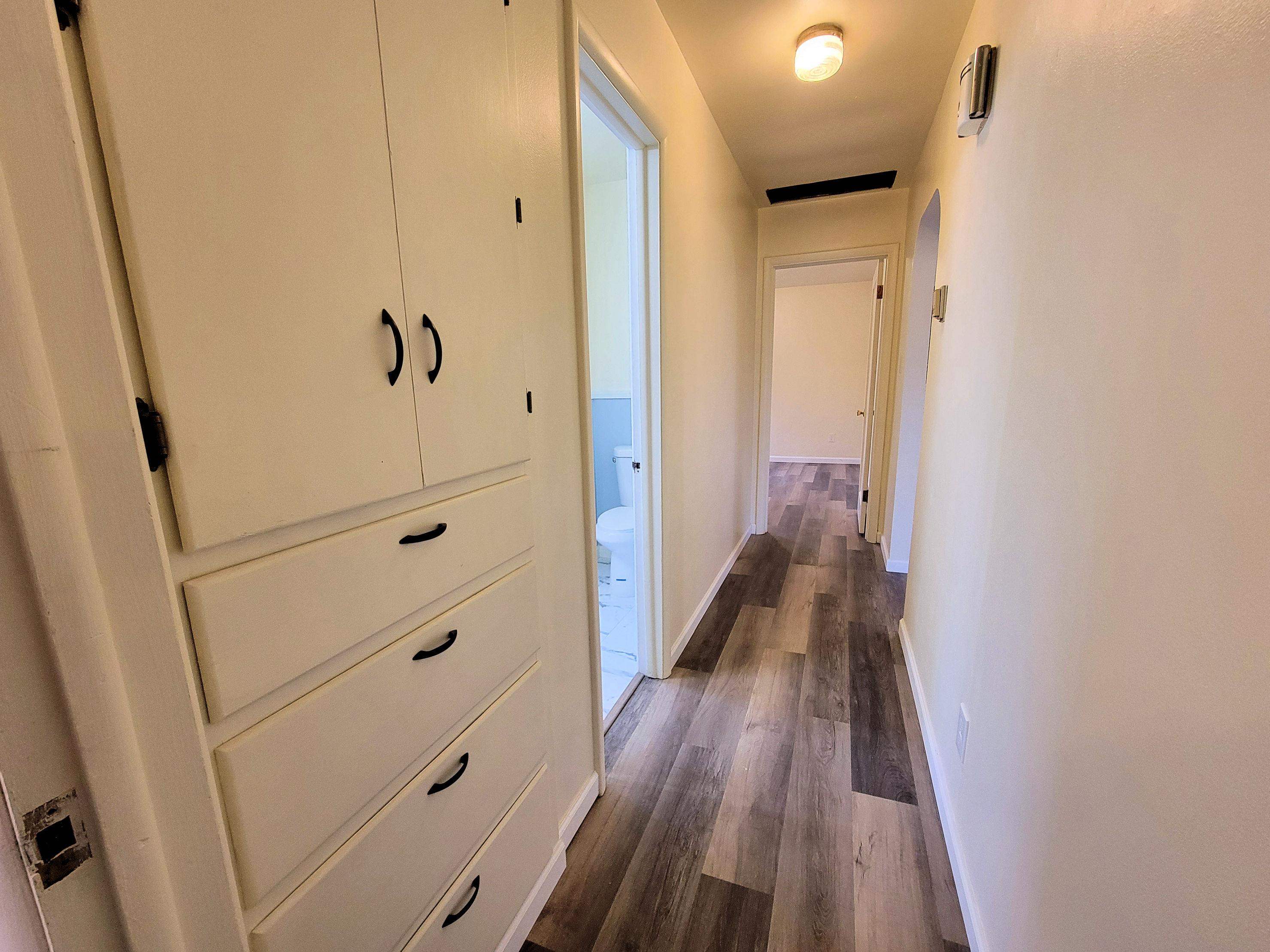 802 Logan St - Photo 16